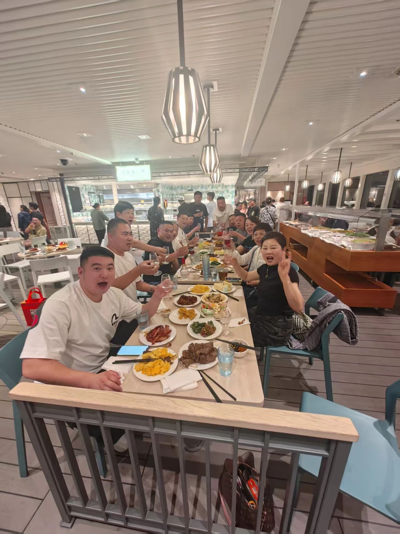 97c6a3ac1573854c98f93826dcda9c4f.jpg 2025樂林金牌客戶豪華郵輪之旅榮耀返航